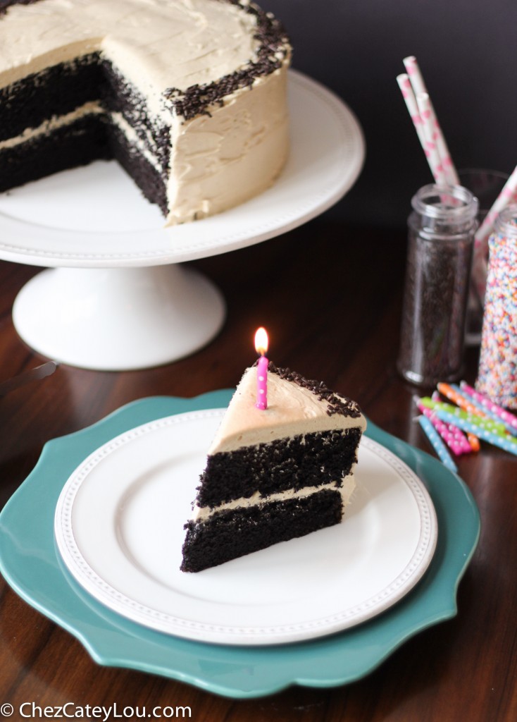 Chocolate Cake with Peanut Butter Buttercream Frosting | chezcateylou.com