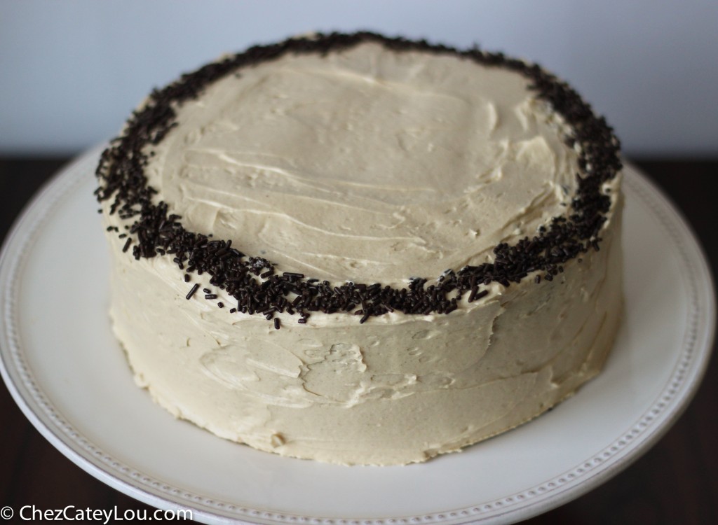 Chocolate Cake with Peanut Butter Buttercream Frosting | chezcateylou.com