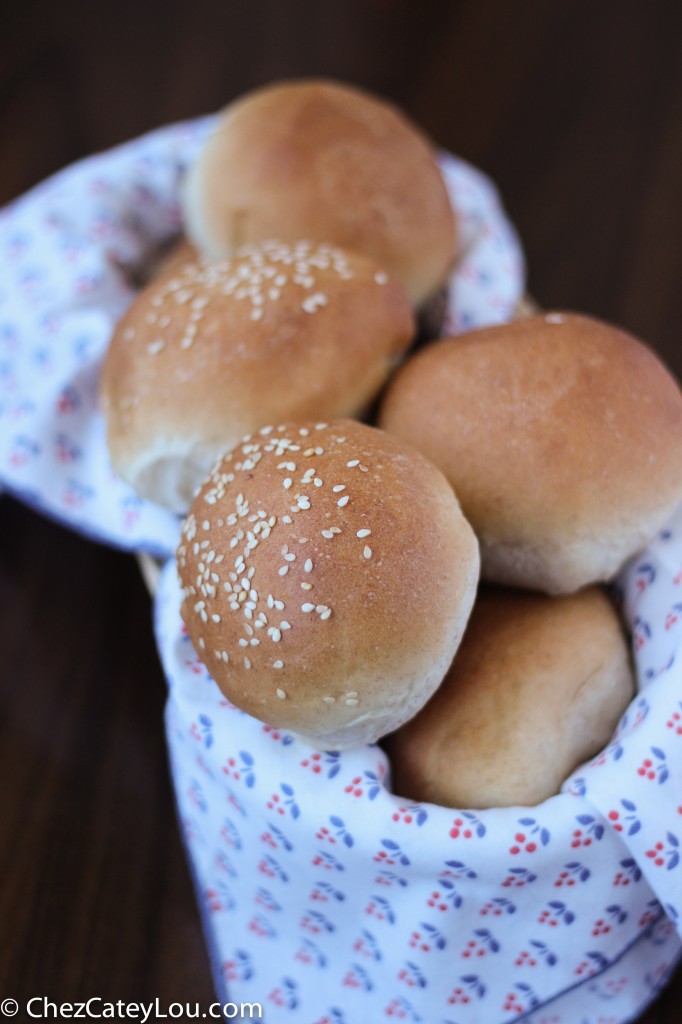 Deli Style Rolls | chezcateylou.com