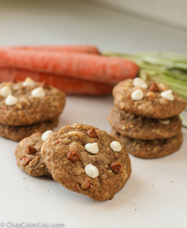 Carrot Cake Cookies | chezcateylou.com