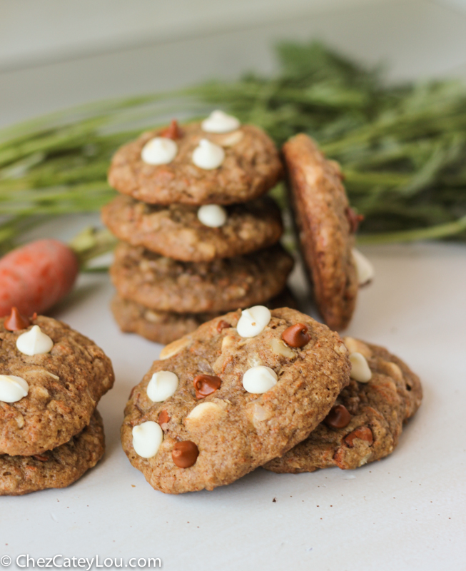 Carrot Cake Cookies | chezcateylou.com