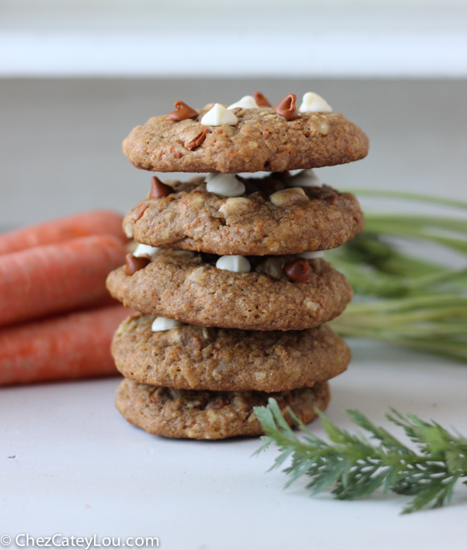 Carrot Cake Cookies | chezcateylou.com