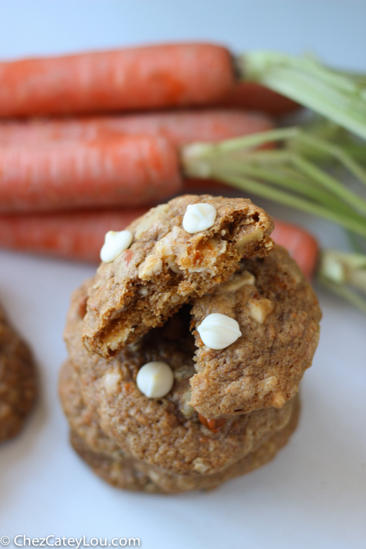 Carrot Cake Cookies | chezcateylou.com