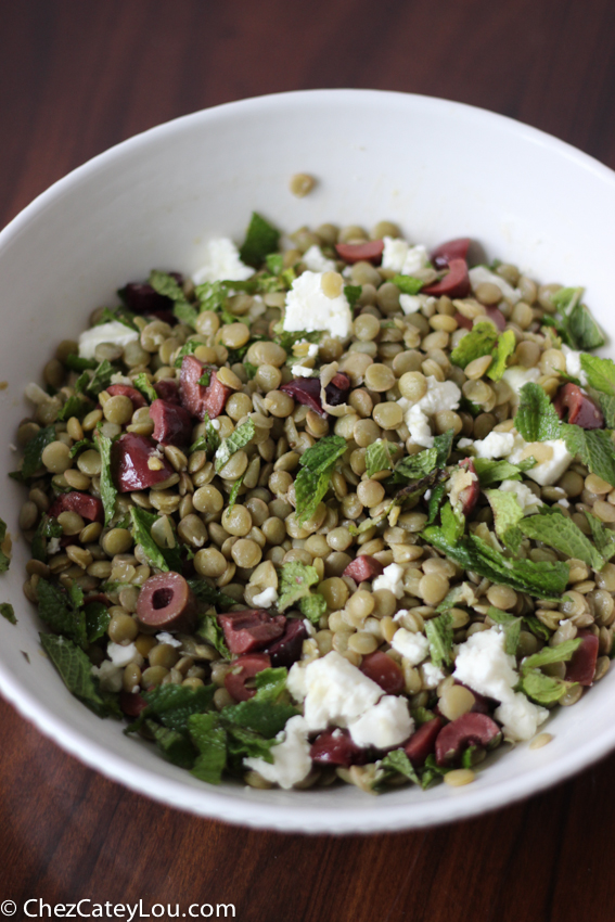 Lentil Salad with Olives, Mint and Feta | chezcateylou.com