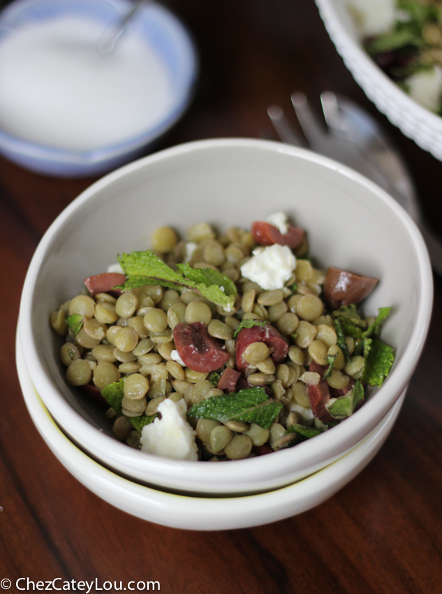 Lentil Salad with Olives, Mint and Feta | chezcateylou.com