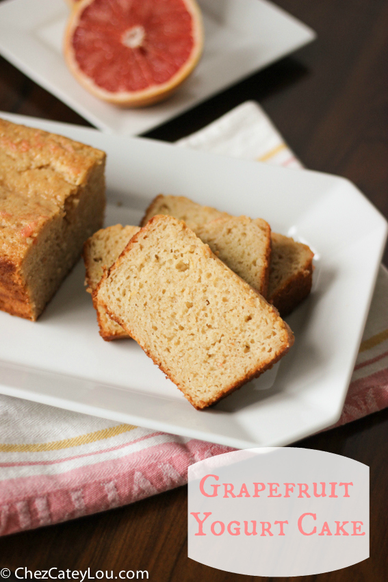 Grapefruit Yogurt Cake | chezcateylou.com