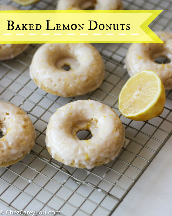 Baked Lemon Donuts made with Greek Yogurt | chezcateylou.com