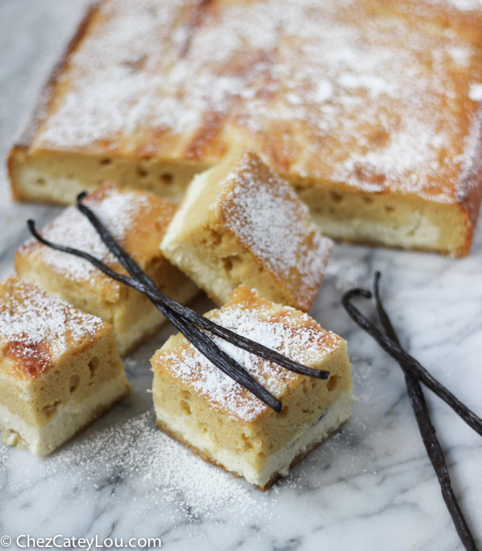 Vanilla Bean Ricotta Cheesecake Cake | chezcateylou.com