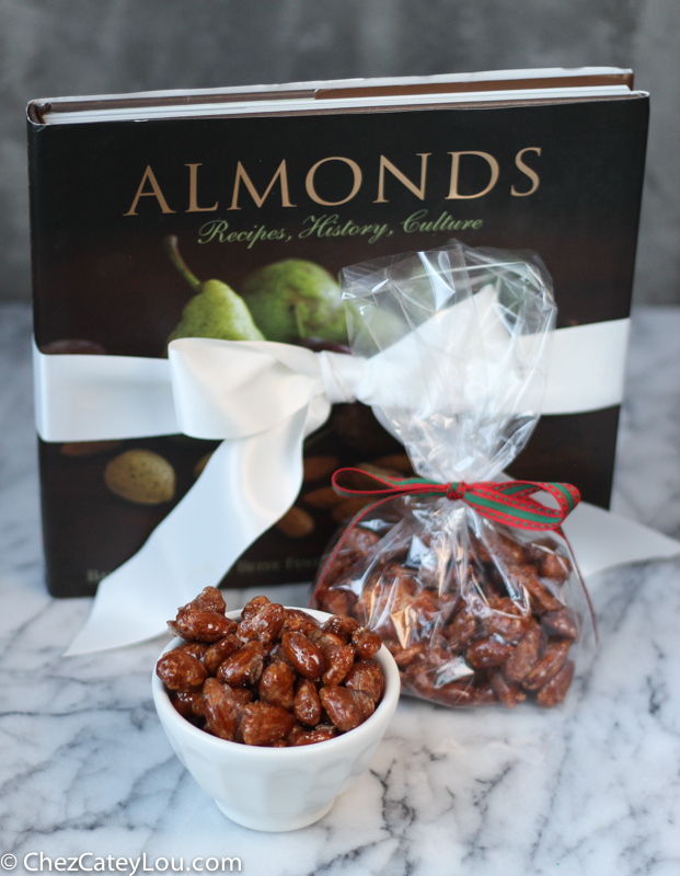 Burnt Sugar Almonds - perfect for a Food Gift this holiday season! | ChezCateyLou.com