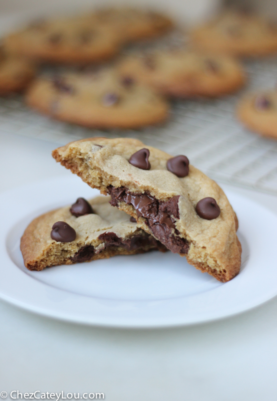 Nutella Stuffed Chocolate Chip Cookies | chezcateylou.com #OXOGoodCookies