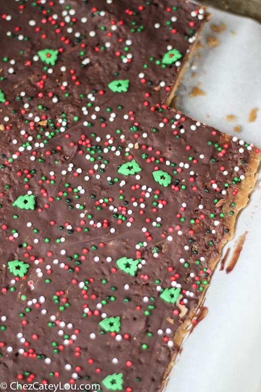 Graham Cracker Toffee aka Christmas Crack | ChezCateyLou.com