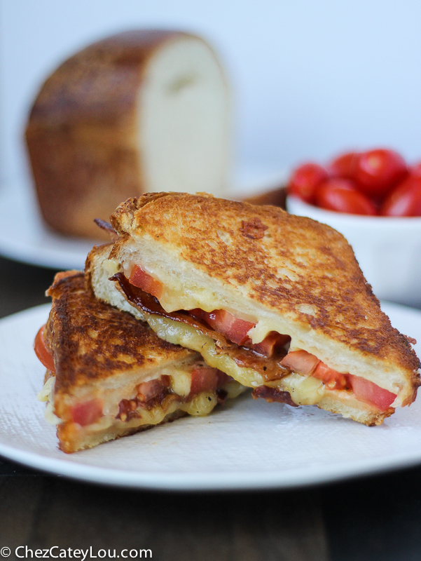 Grilled Cheese with Tomato and Bacon