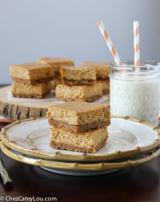 Pumpkin Cheesecake Bars with a Golden Oreo Crust