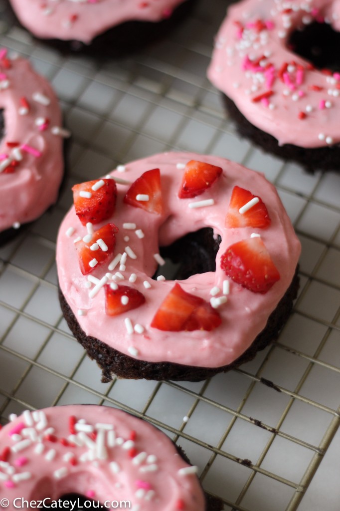 Chocolate Donuts with Strawberry Cream Cheese Icing | chezcateylou.com