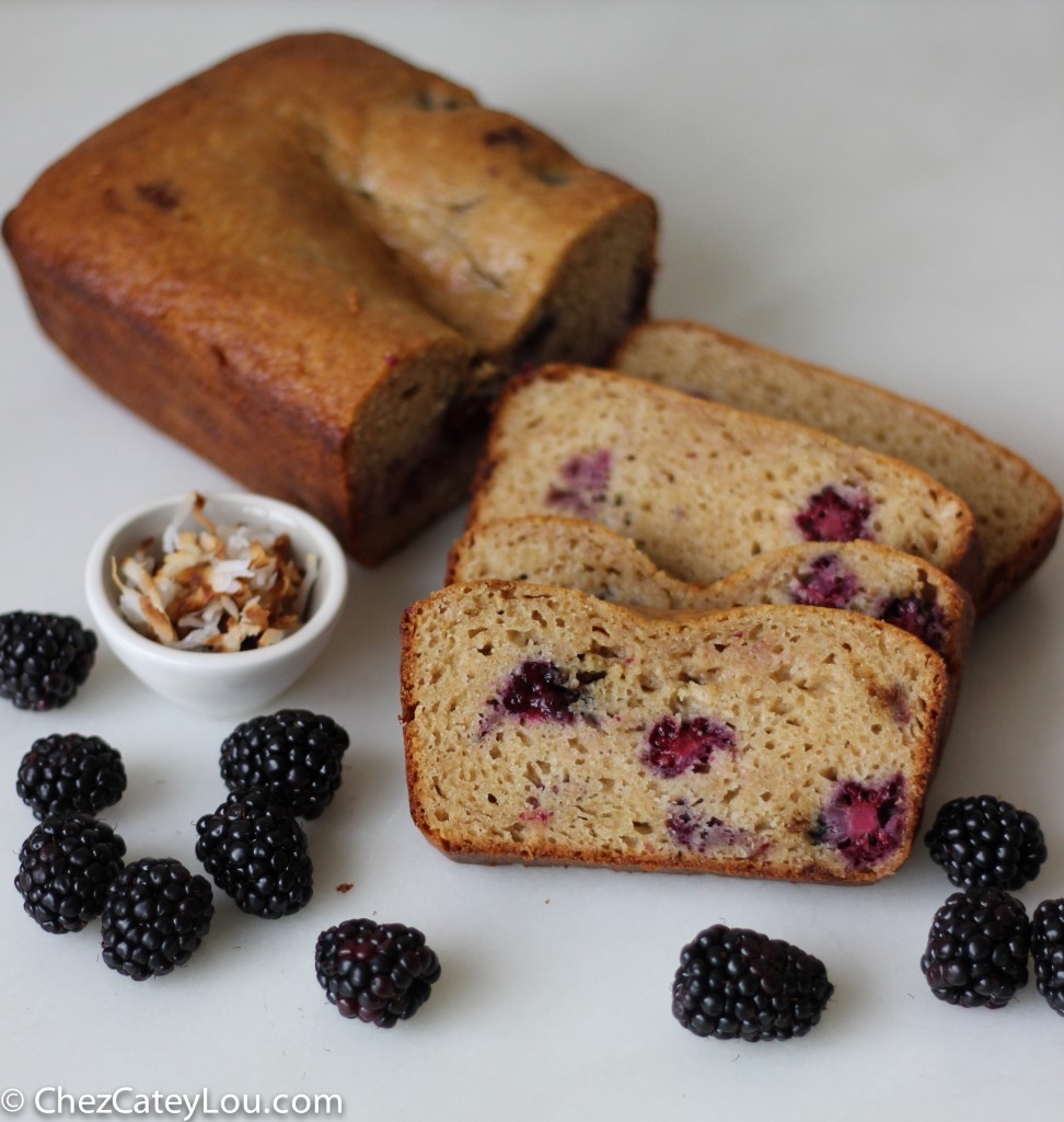 Blackberry Coconut Yogurt Bread | chezcateylou.com