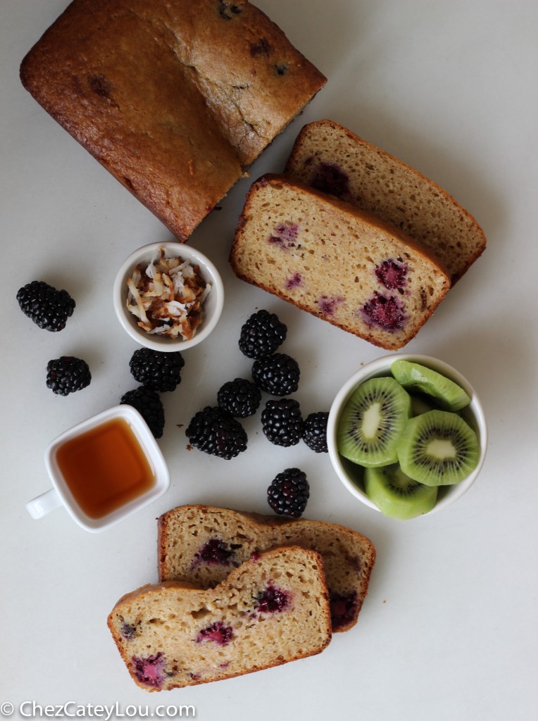 Blackberry Coconut Yogurt Bread | chezcateylou.com