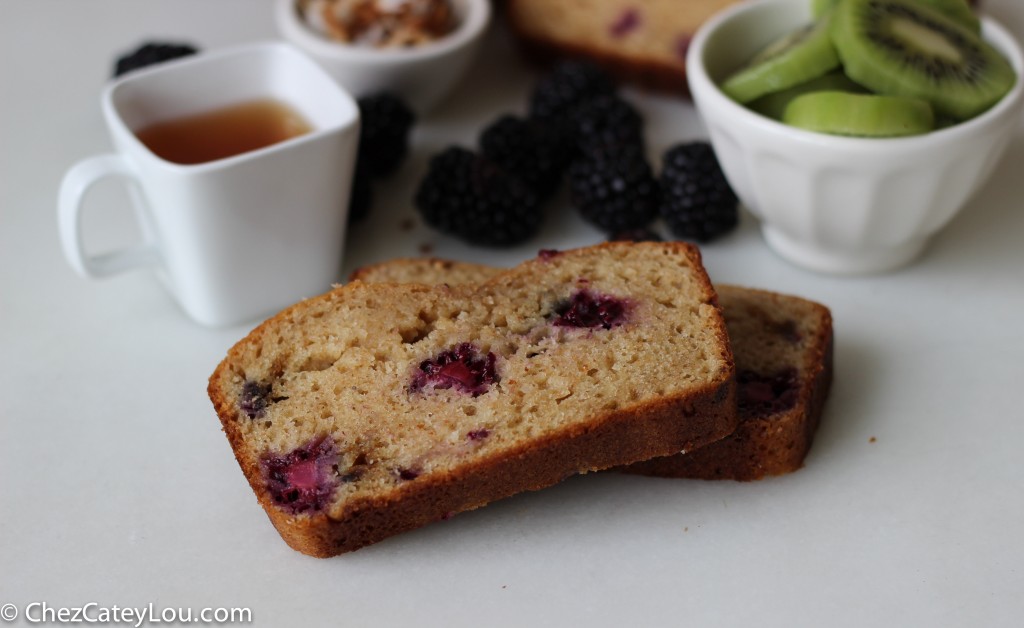 Blackberry Coconut Yogurt Bread | chezcateylou.com