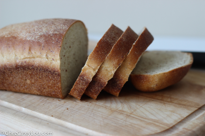 Almond Flour Bread | chezcateylou.com