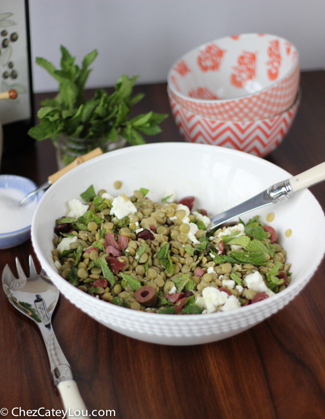 Lentil Salad with Olives, Mint and Feta | chezcateylou.com