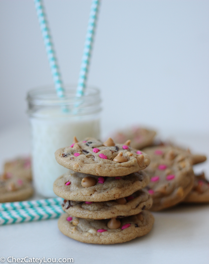 Peanut Butter Bacon Cookies | chezcateylou.com