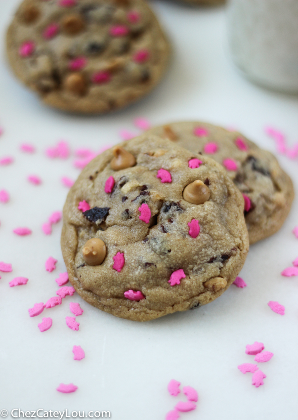 Peanut Butter Bacon Cookies | chezcateylou.com