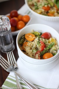 Quinoa Salad with Asparagus and Tomato | chezcateylou.com
