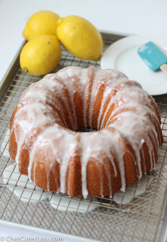 Lemon Bundt Cake Chez Cateylou