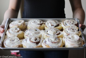 Light and Fluffy Overnight Buttermilk Cinnamon Rolls | chezcateylou.com
