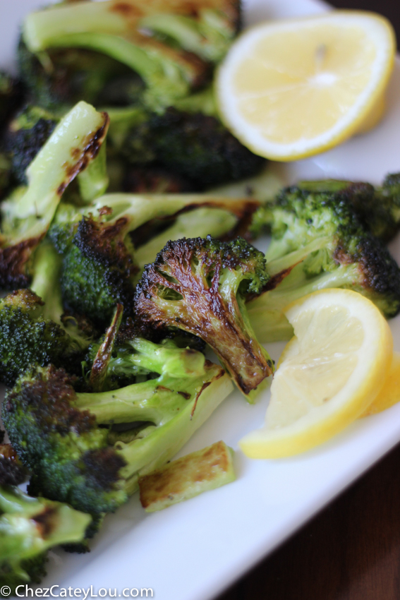 The Best Roasted Broccoli | chezcateylou.com