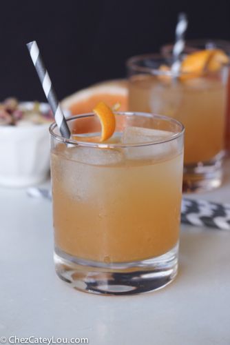 Grapefruit Tequila Cocktail with Chocolate Bitters | chezcateylou.com