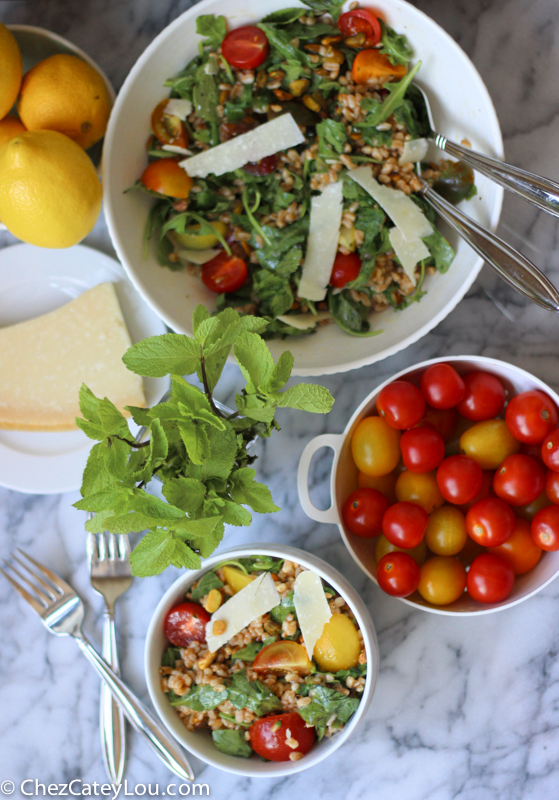 Farro Salad | chezcateylou.com