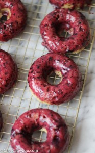 Baked Blueberry Donuts | chezcateylou.com #recipe #donuts