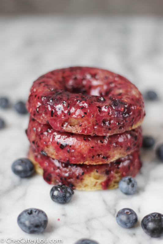 Baked Blueberry Donuts | chezcateylou.com #recipe #donuts