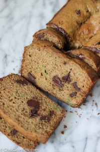Healthier Chocolate Chip Zucchini Bread | chezcateylou.com