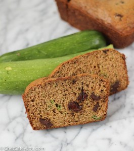 Healthier Chocolate Chip Zucchini Bread | chezcateylou.com