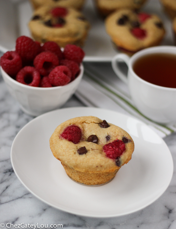 Chocolate Chip Raspberry Muffins | ChezCateyLou.com