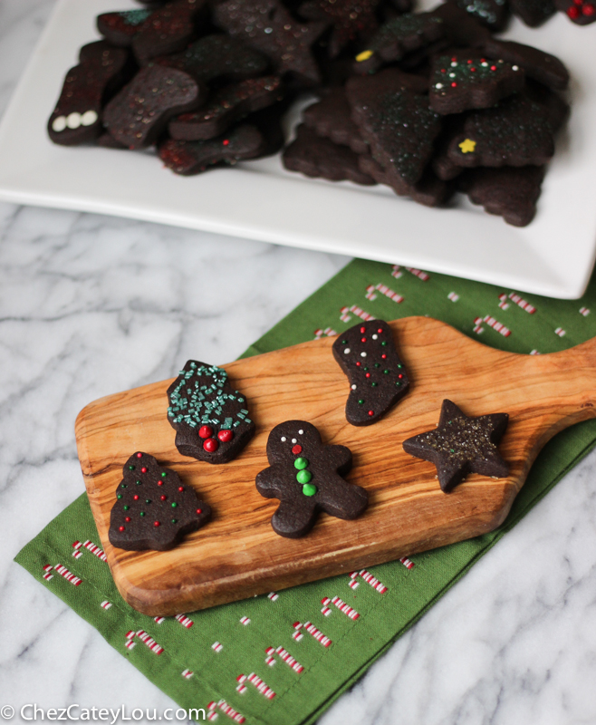 Chocolate Shortbread Cookies, my favorite Christmas cookie | ChezCateyLou.com