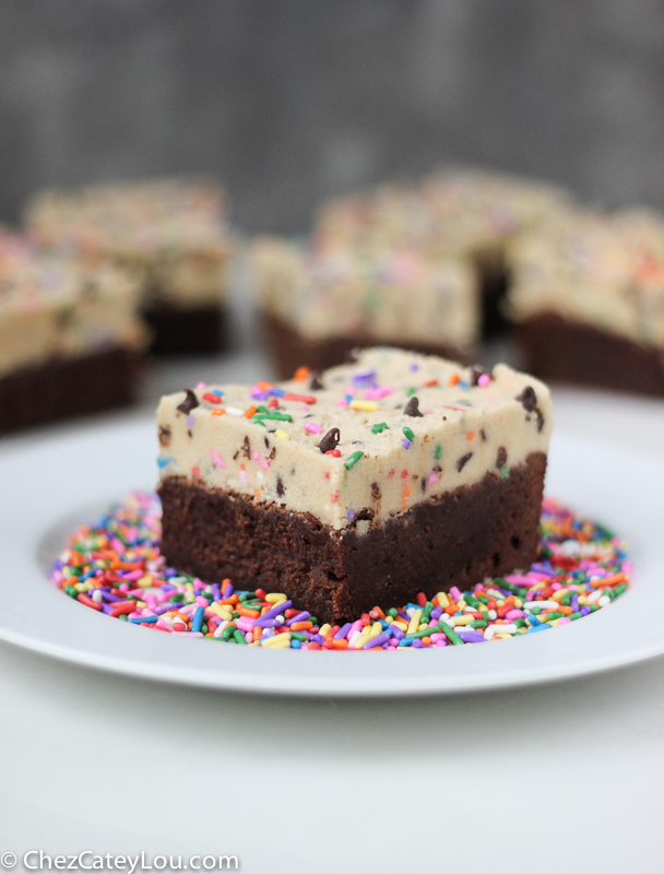 Funfetti Cookie Dough Brownies | ChezCateyLou.com