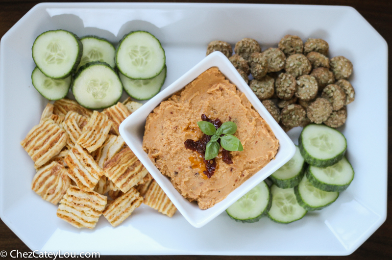 Sundried Tomato Hummus | ChezCateyLou.com #snack #appetizer #hummus