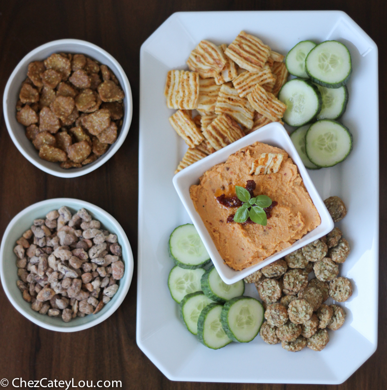 Sundried Tomato Hummus | ChezCateyLou.com #snack #appetizer #hummus