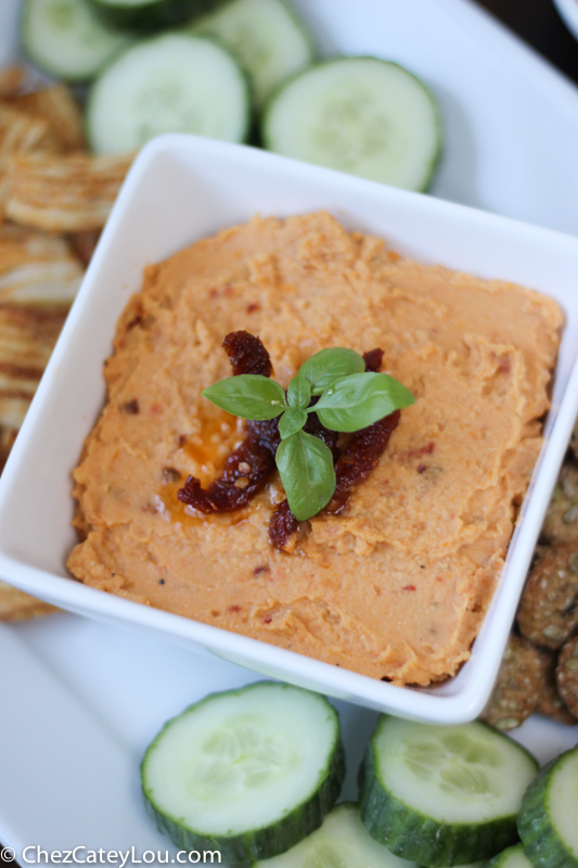 Sundried Tomato Hummus | ChezCateyLou.com #snack #appetizer #hummus