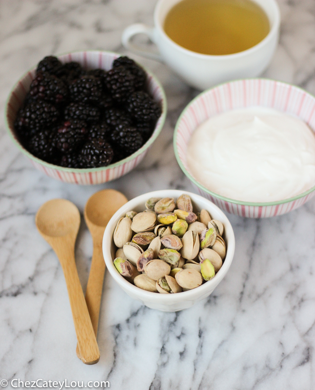 Easy Healthy Snacks with Pistachios | ChezCateyLou.com