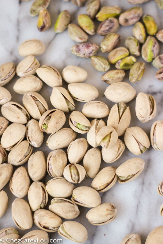 Easy Healthy Snacks with Pistachios | ChezCateyLou.com