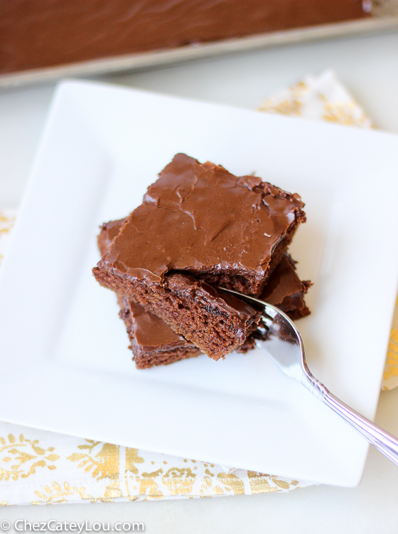 Texas Chocolate Sheet Cake | ChezCateyLou.com