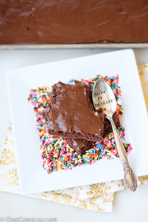 Texas Chocolate Sheet Cake | ChezCateyLou.com