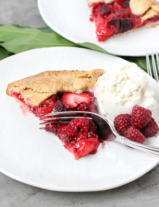 Mixed Berry Galette | ChezCateyLou.com