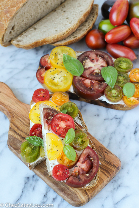 Tomato Ricotta Toast | ChezCateyLou.com