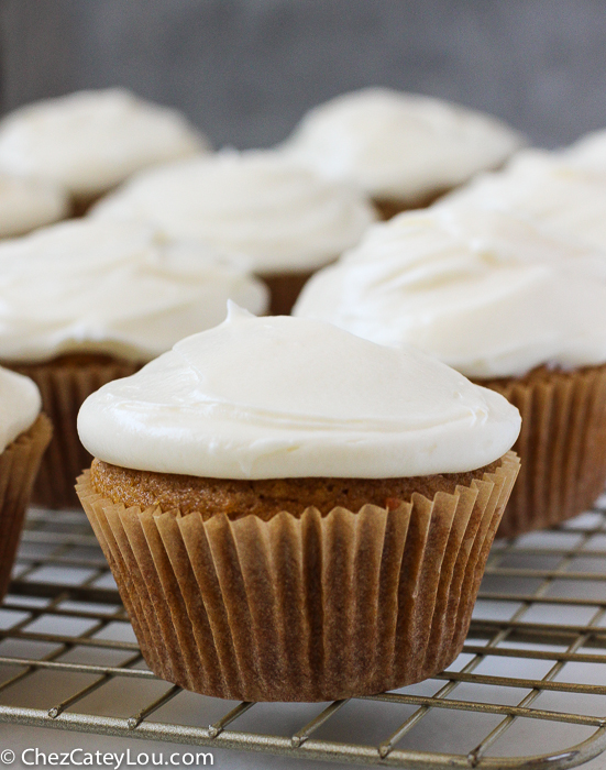 Pumpkin Cupcakes with Cream Cheese Frosting | ChezCateyLou.com