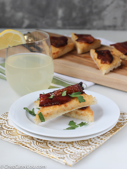 Parmesan Cheese Toast with Brown Sugar Bacon, aka The Best Appetizer Ever! | ChezCateyLou.com