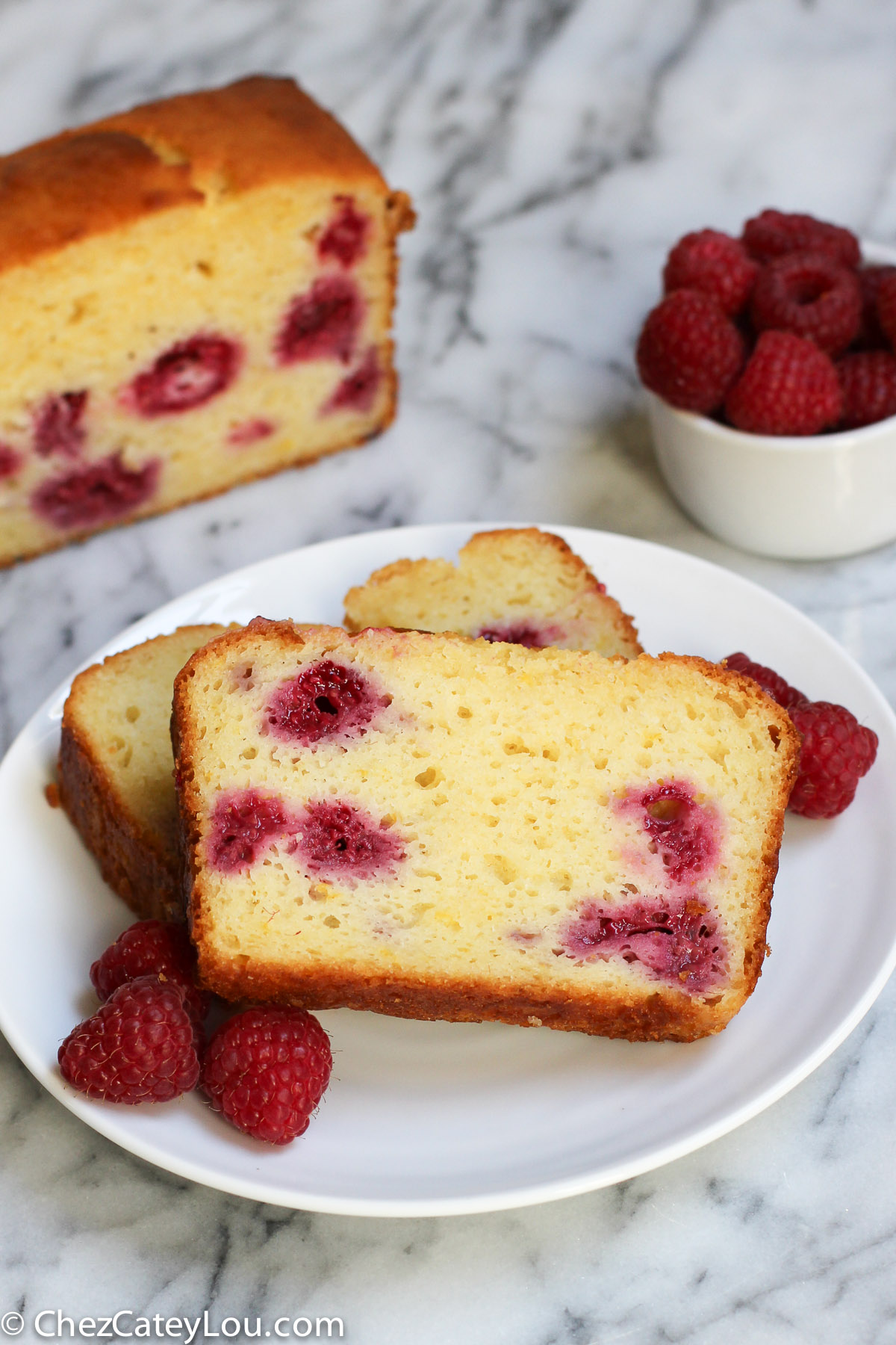 Lemon Raspberry Yogurt Cake | ChezCateyLou.com